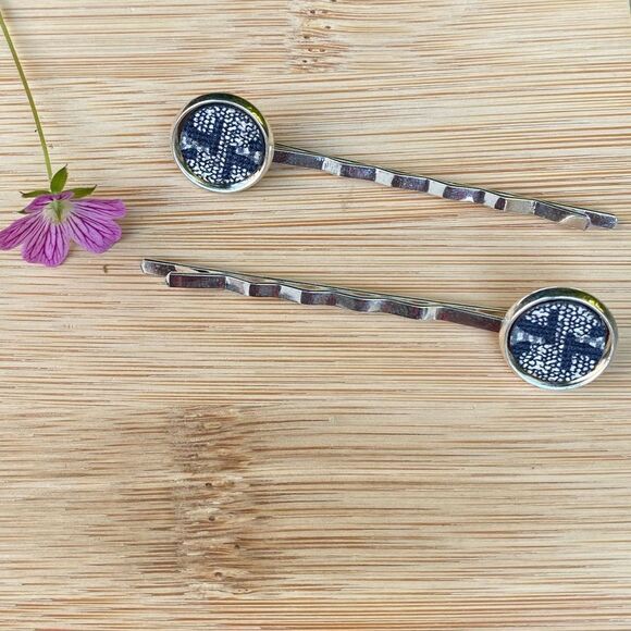 Upcycled/Repurposed Gucci Blue Monogram Bobby Pins/Hairclips. Designer Luxury - Picture 1 of 7